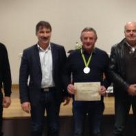 Remise de la médaille : gauche à droite : Patrice PEYRISSAC, Jean-Yves BONY, Gilbert MISSONNIER, Jean-Claude COSTES, et Louis FOURNIER